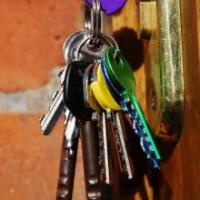 מנעולן ברמת השרון